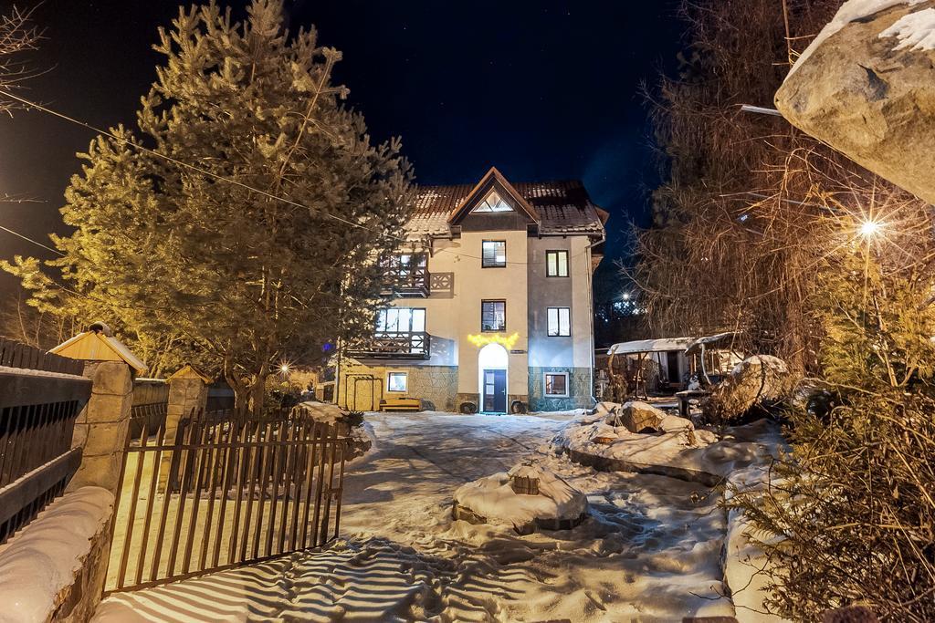 Vatra Hotel Yaremche Eksteriør billede